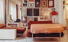 Habitaciones En Apartamento Independiente